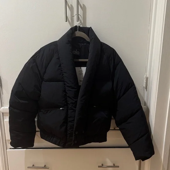 ALO Yoga Stargazing Kimono Puffer Jacket size small black - Picture 6 of 8